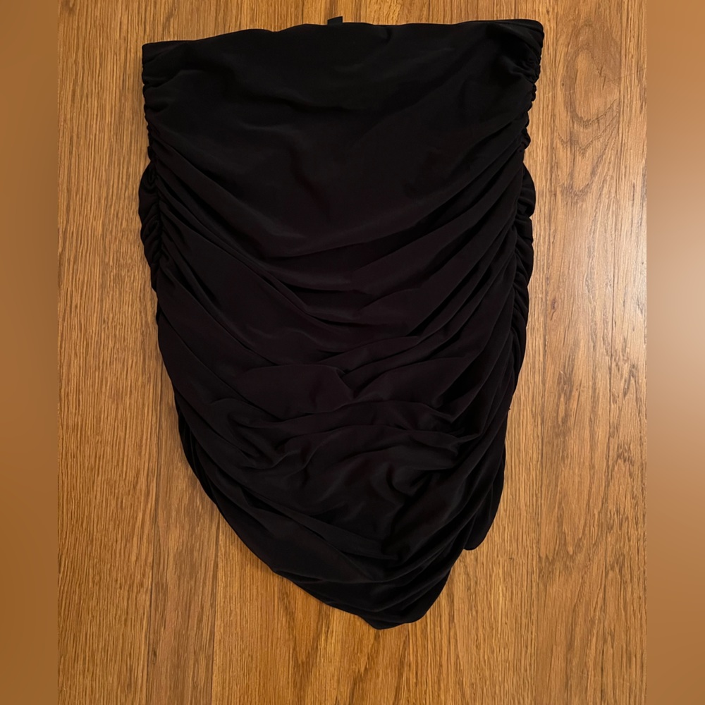 NWOT EXPRESS RUCHED BODYCON SKIRT SIZE M